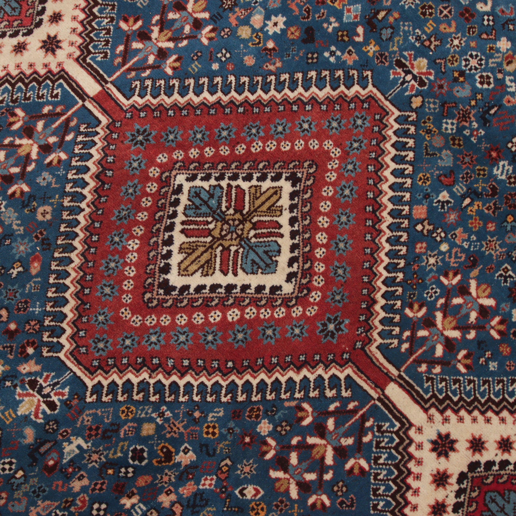 Yalameh  192 x 204cm