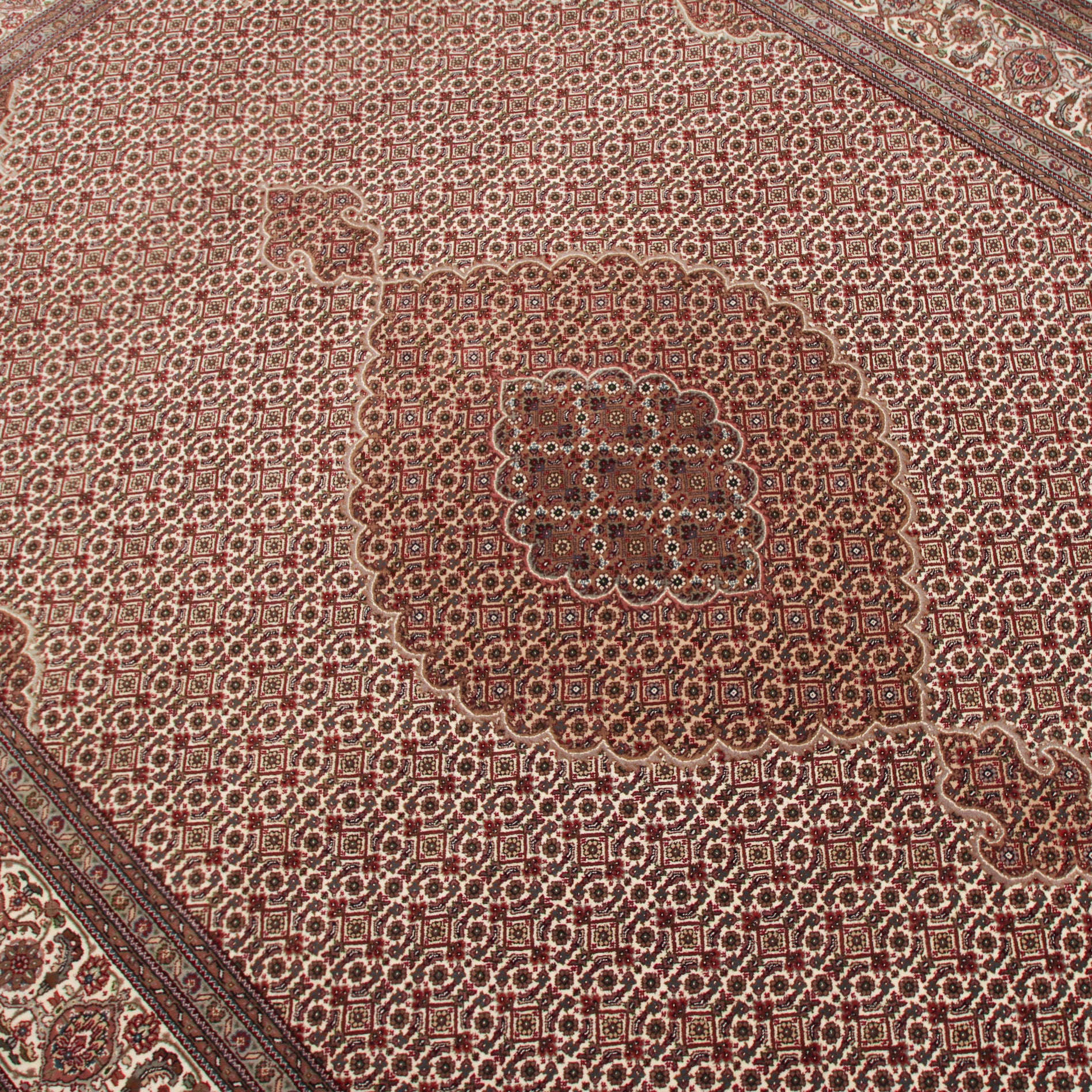 Indo Tabriz  205 x 303cm