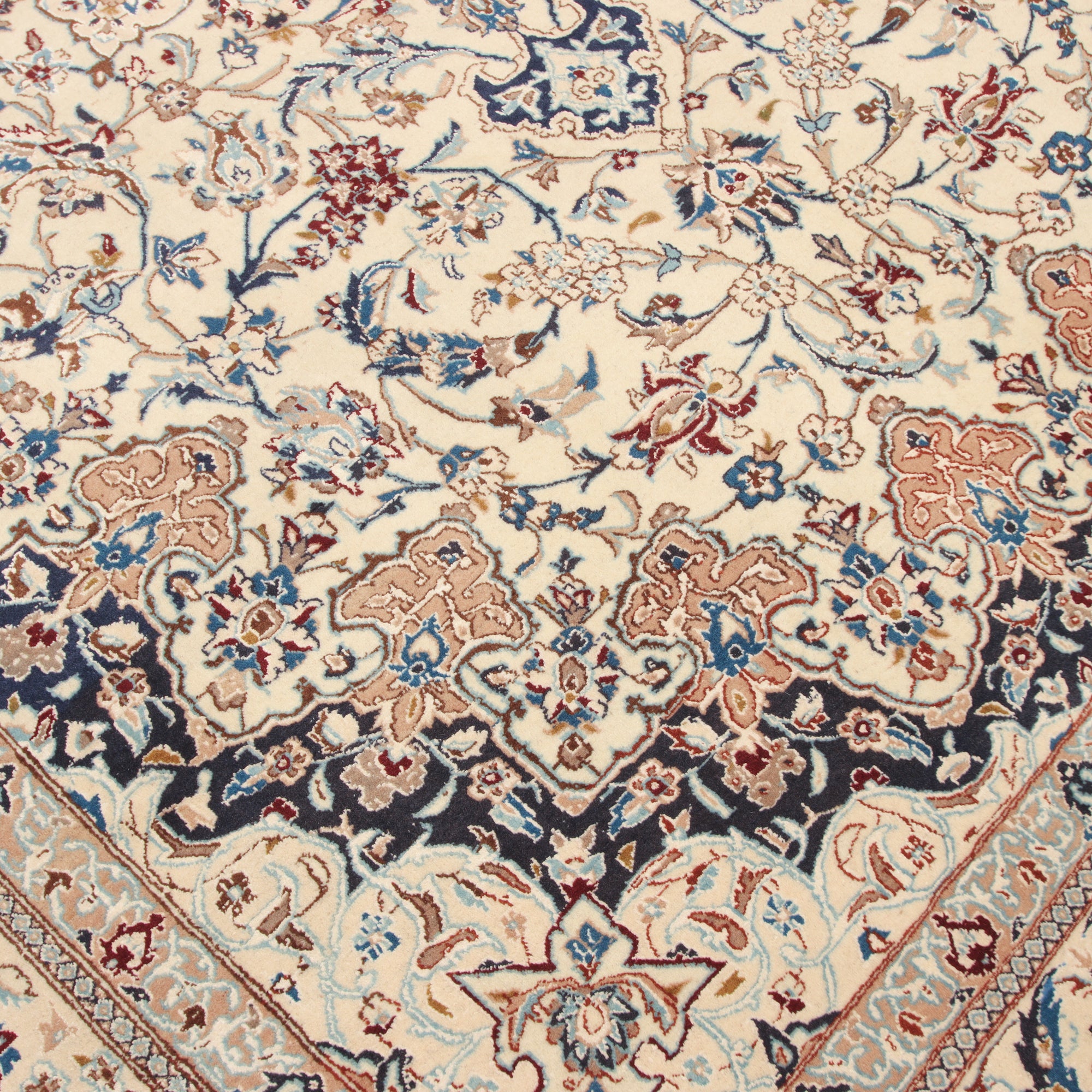 Nain 6la  181 x 255cm