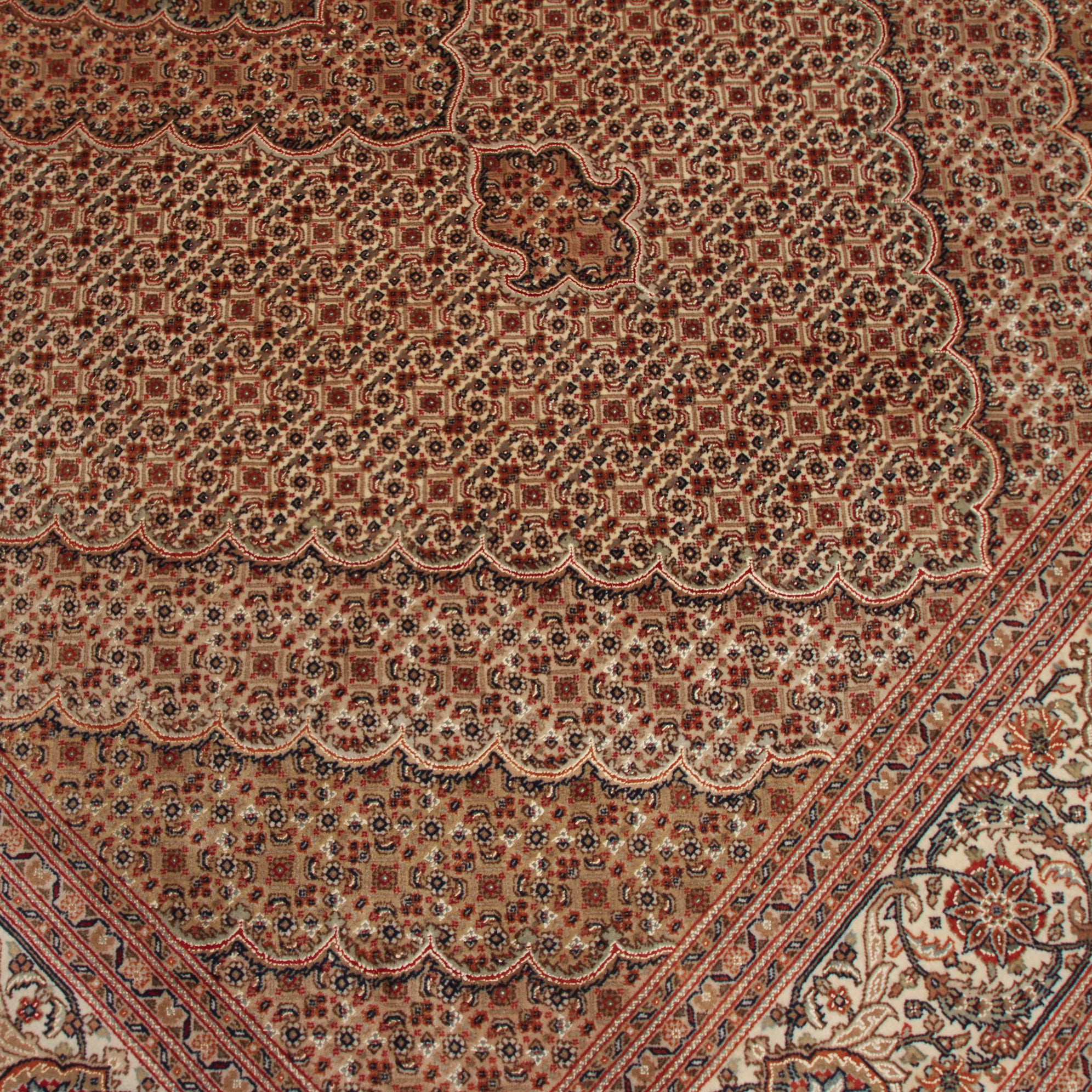 Indo Tabriz  218 x 302cm