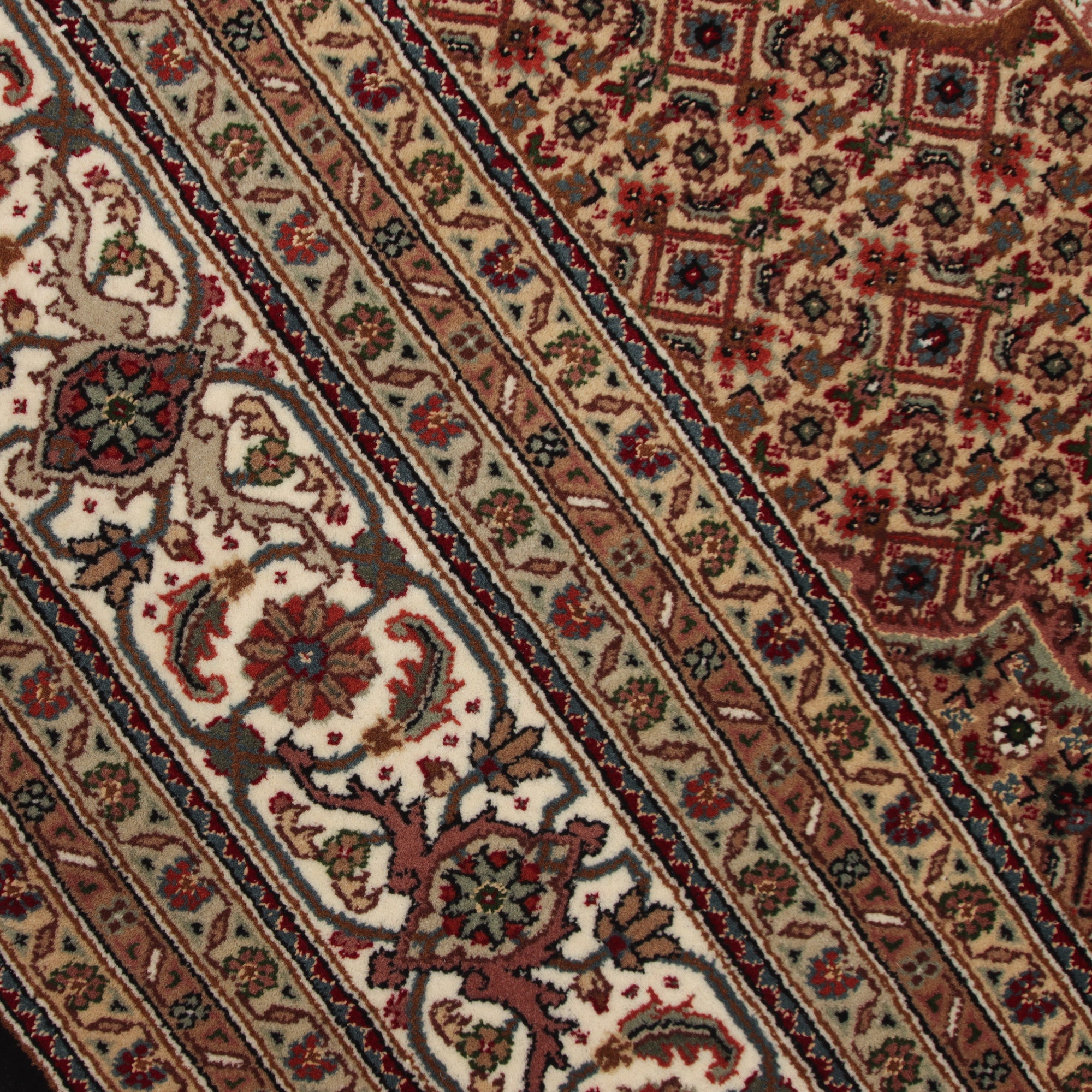 Indo Tabriz  202 x 303cm