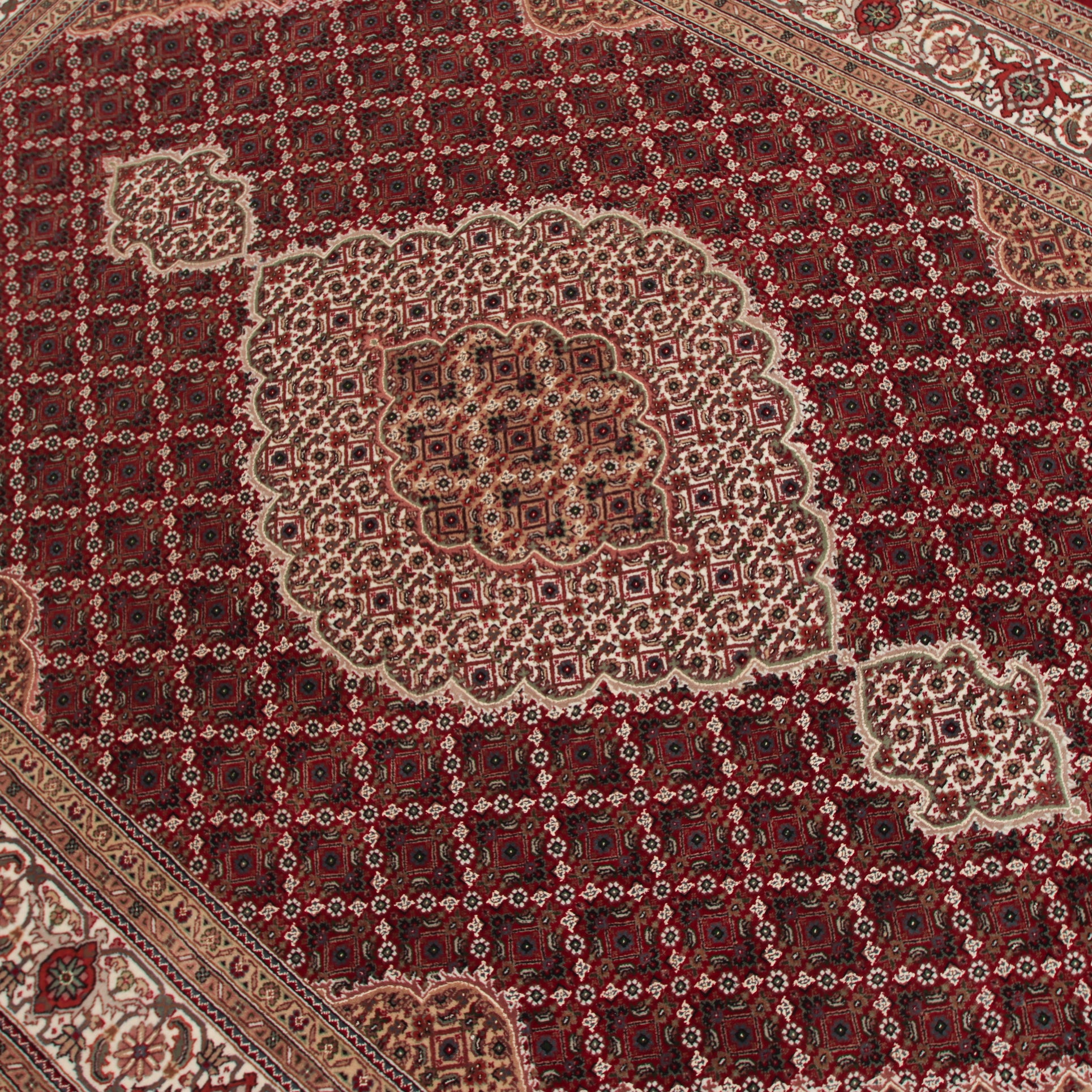 Indo Tabriz  171 x 237cm