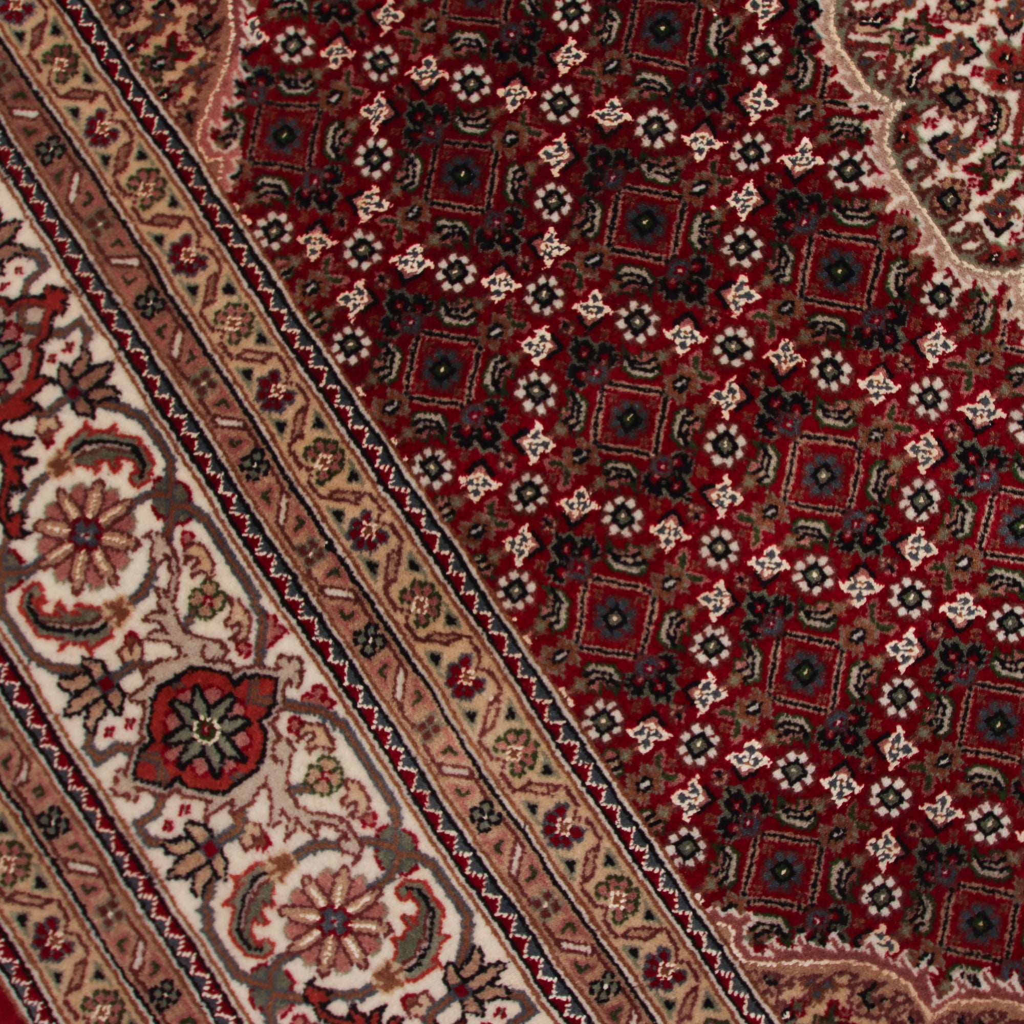 Indo Tabriz  171 x 237cm