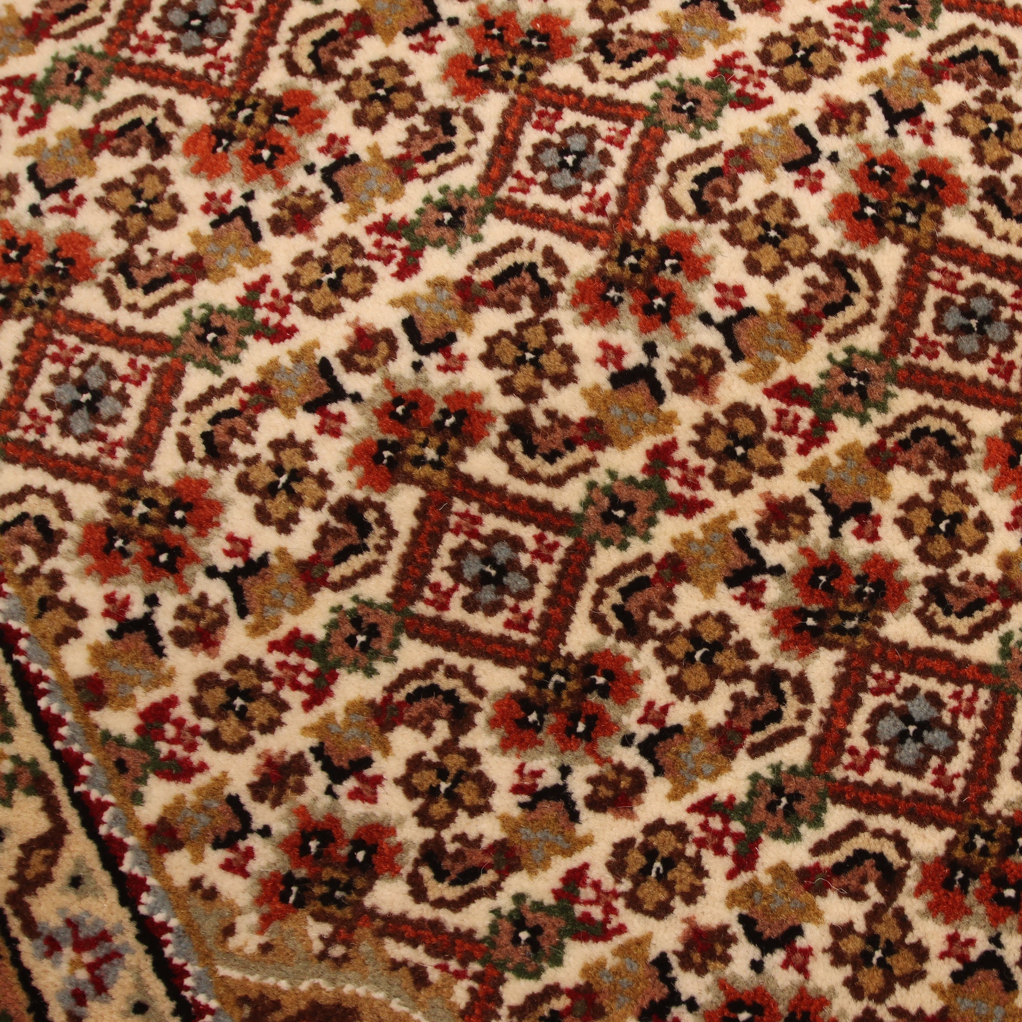 Indo Tabriz 196 x 296 cm