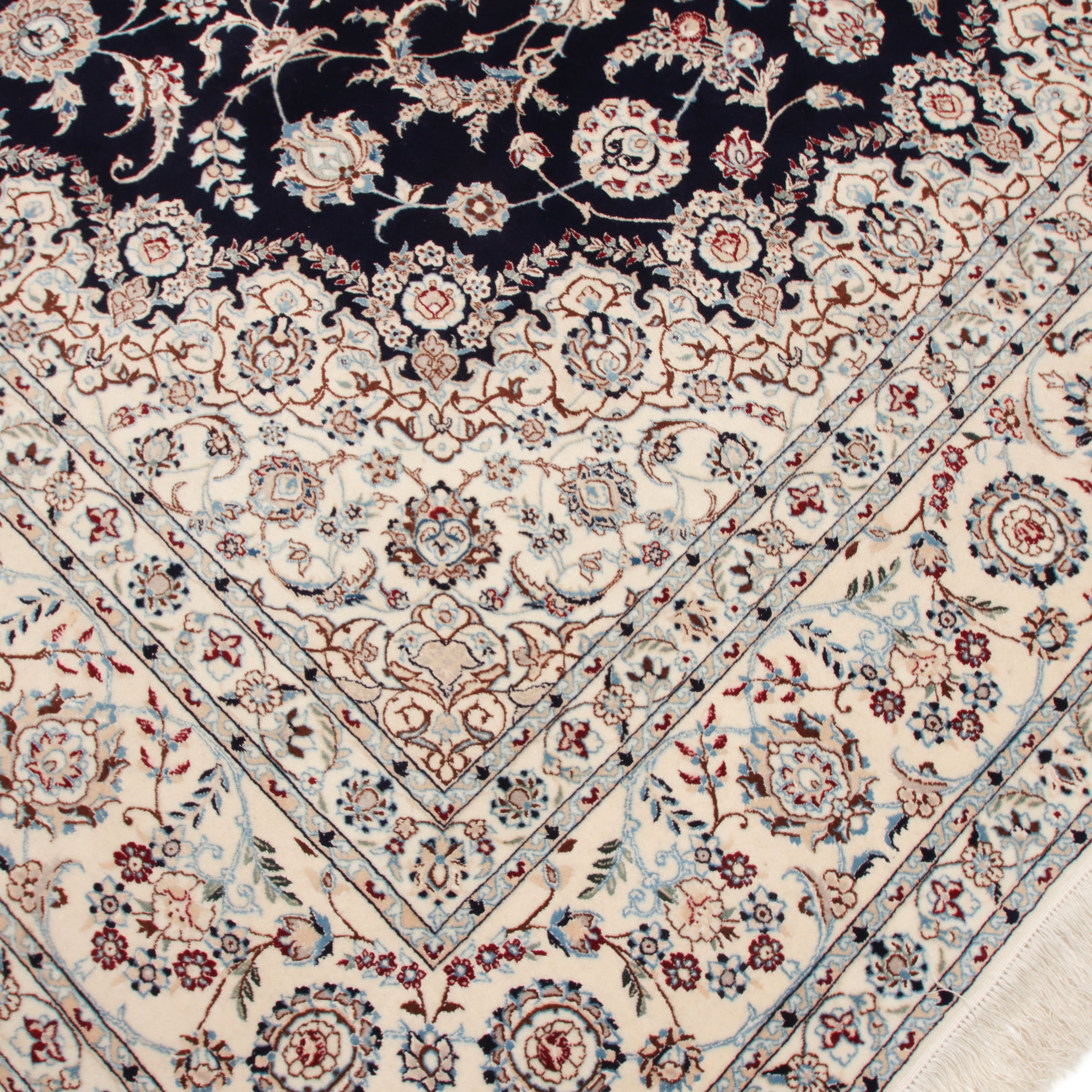 Nain 6la  253 x 363 cm