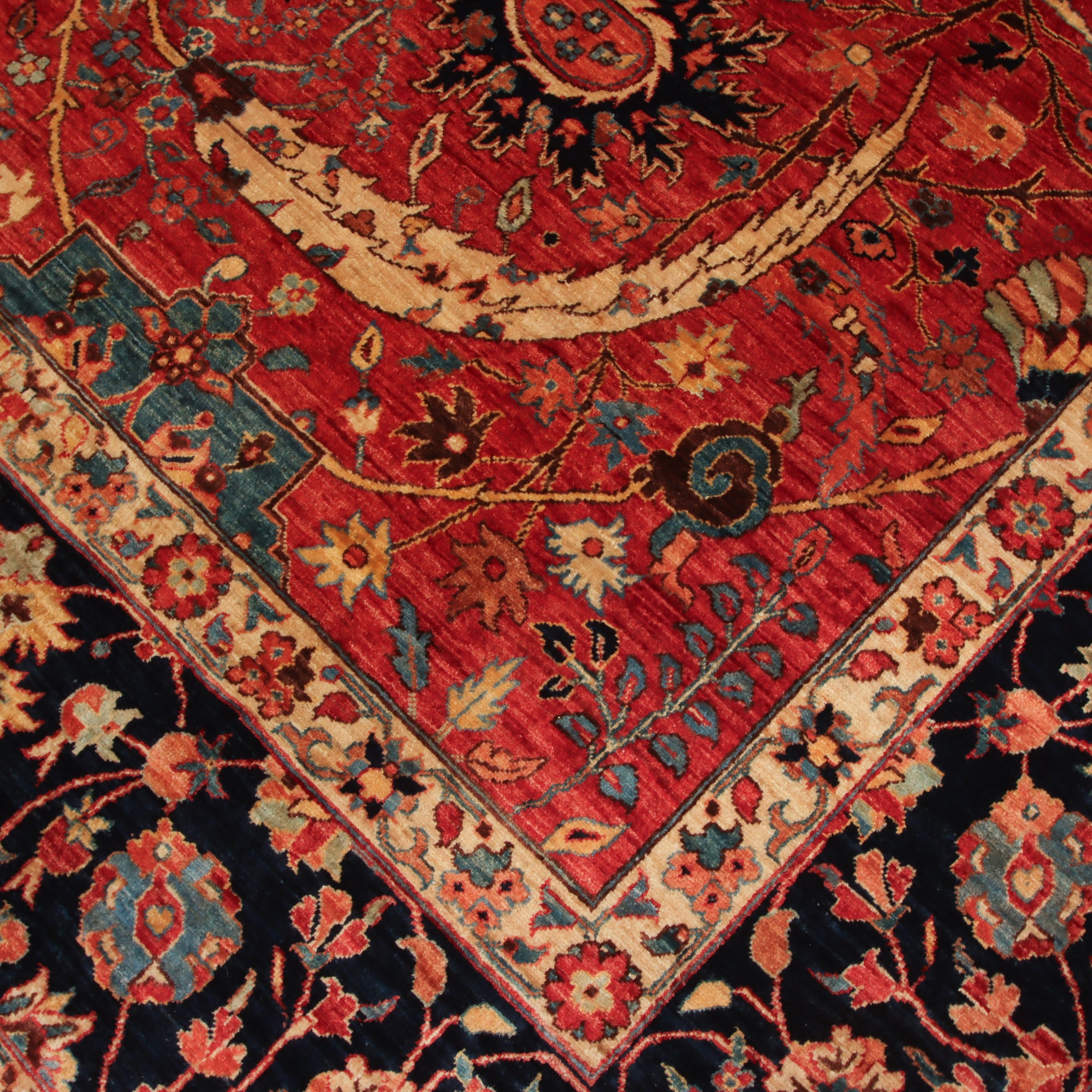 Heriz Serapi 248 x 320 cm