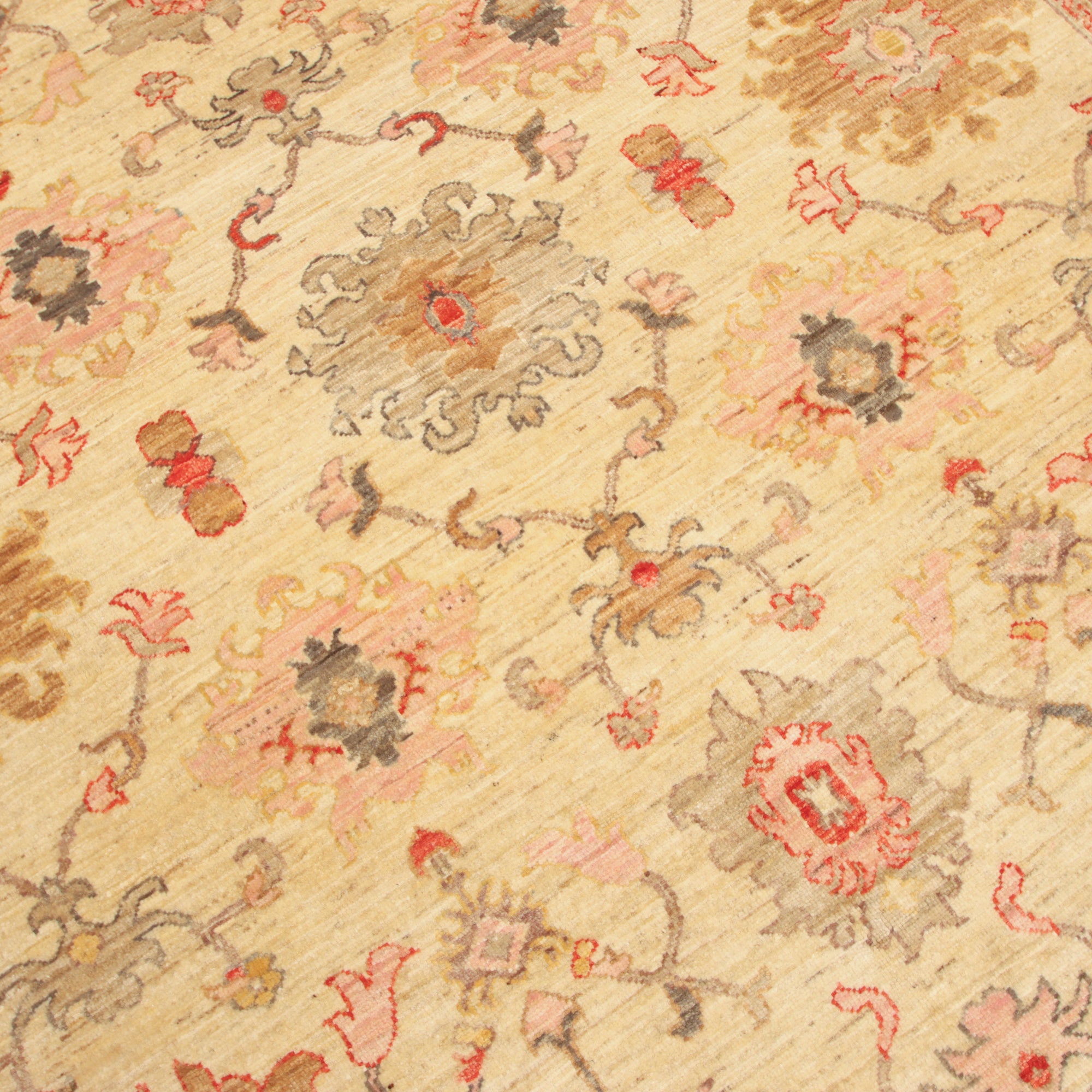 Feraghan Ziegler  203 x 294 cm