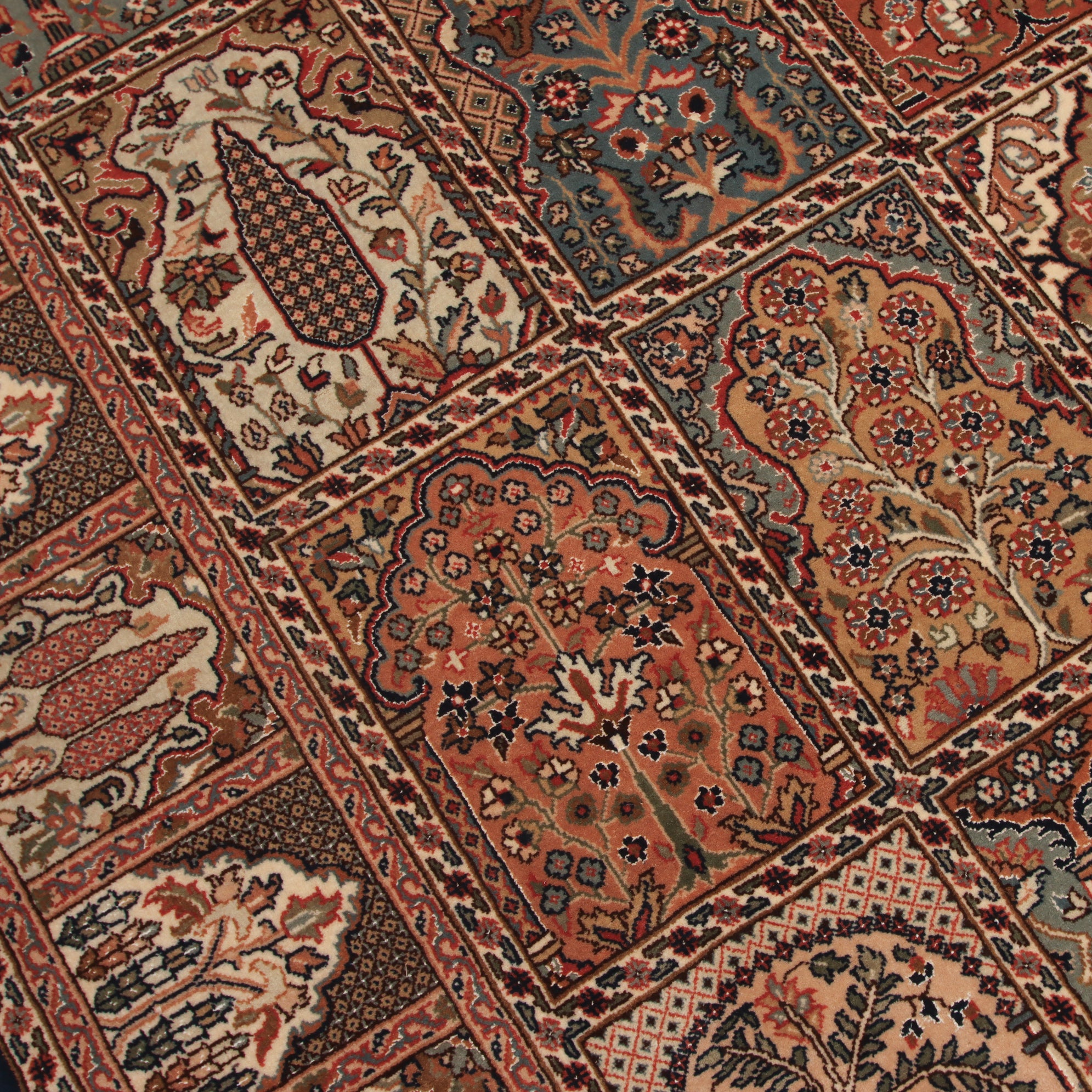 Indo Bachtiar Fijn 207 x 305 cm