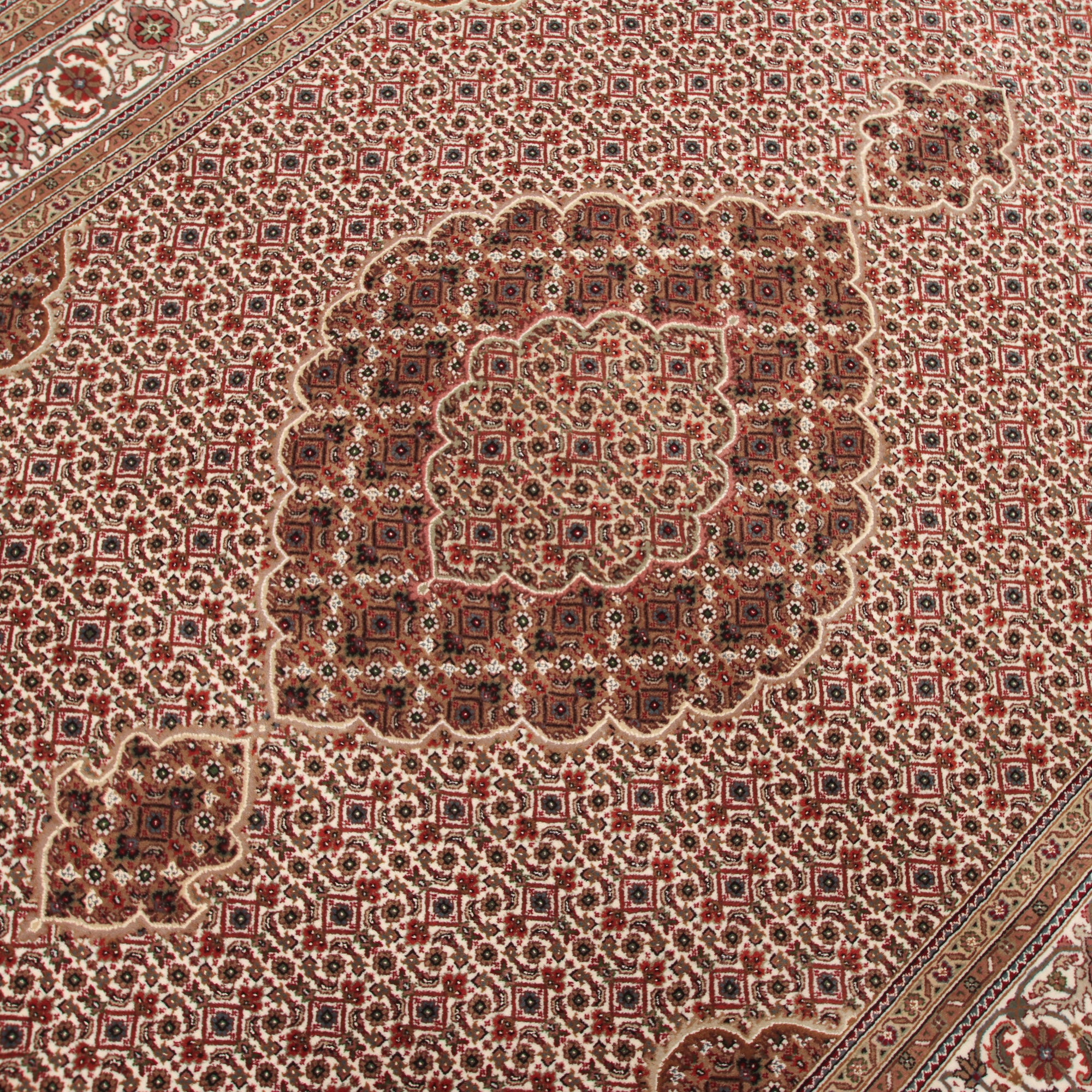 Indo Tabriz Fine 205 x 307 cm