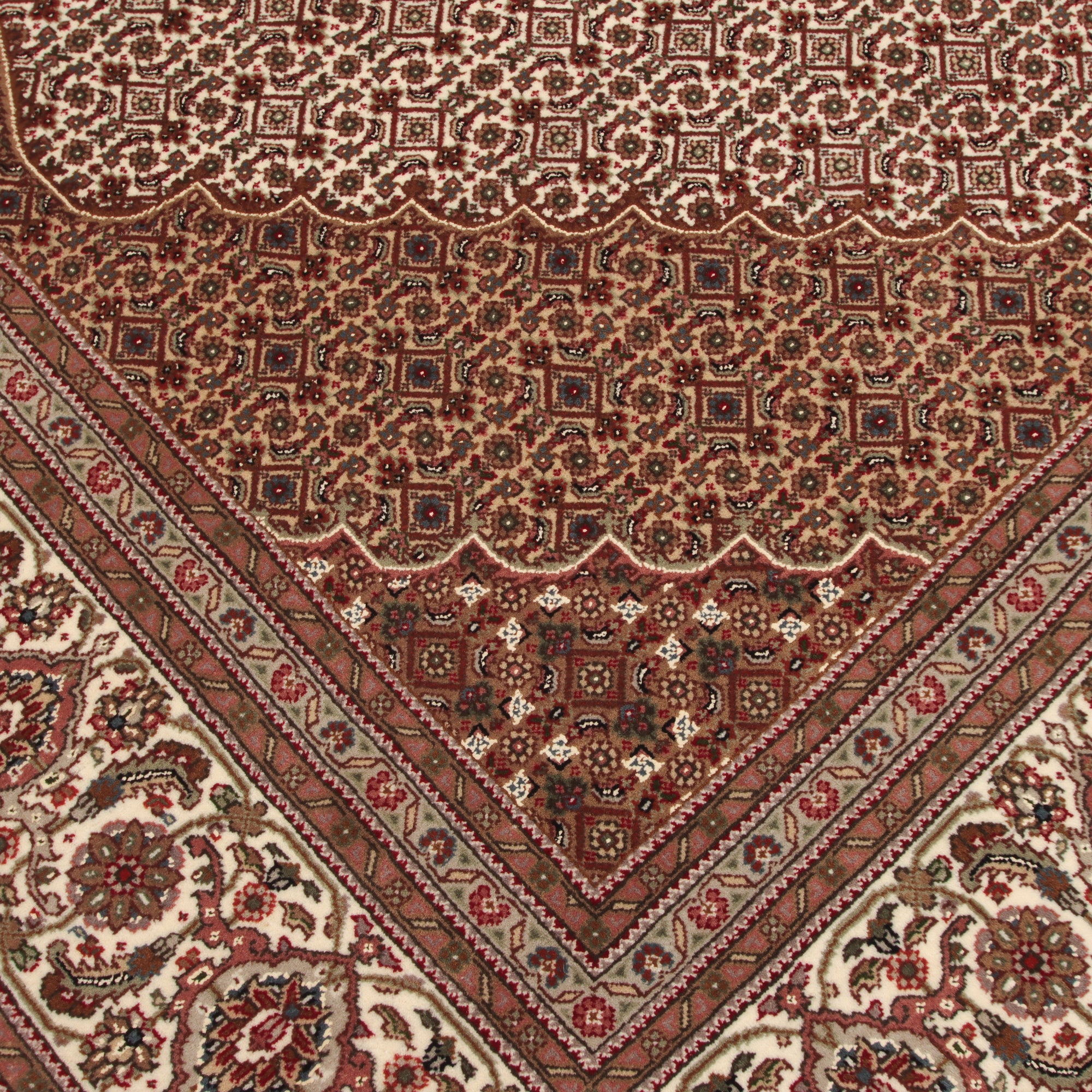 Indo Tabriz Fine 205 x 307 cm