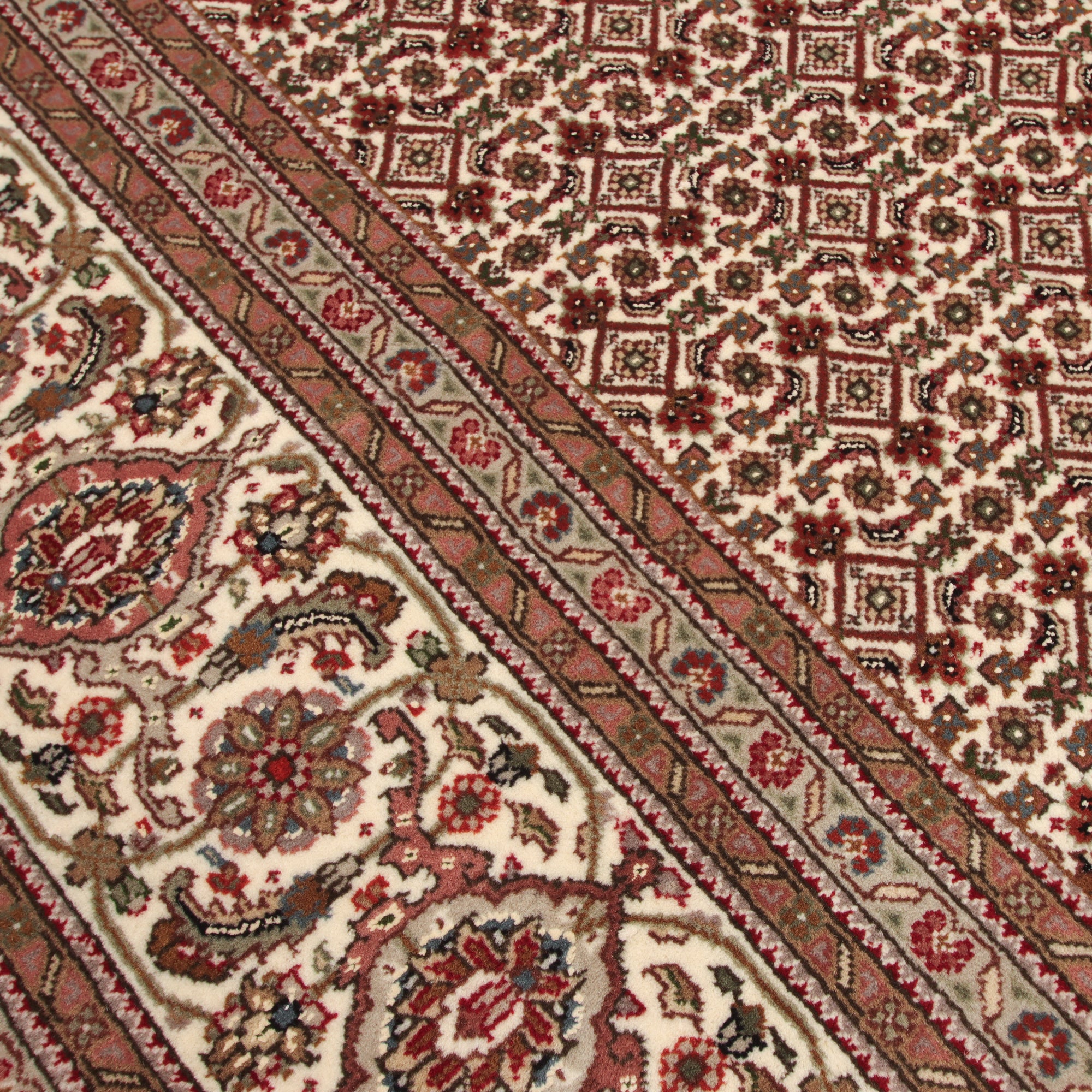 Indo Tabriz Fine 205 x 307 cm