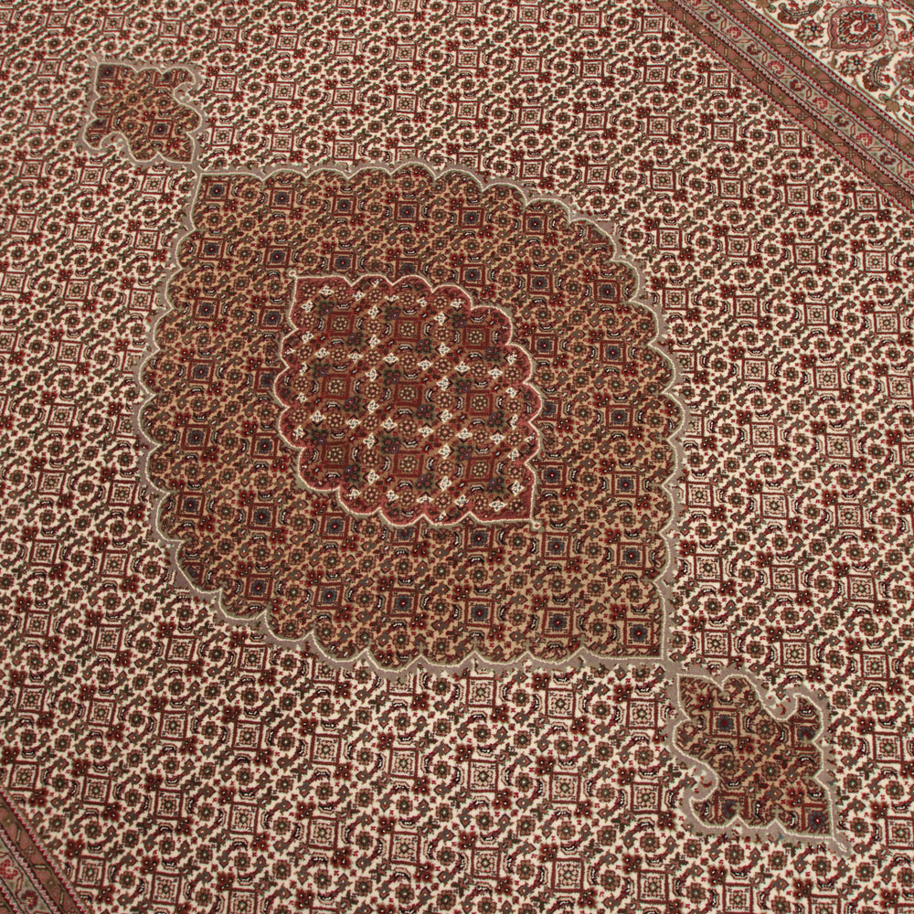 Indo Tabriz Fine 204 x 307 cm – detail