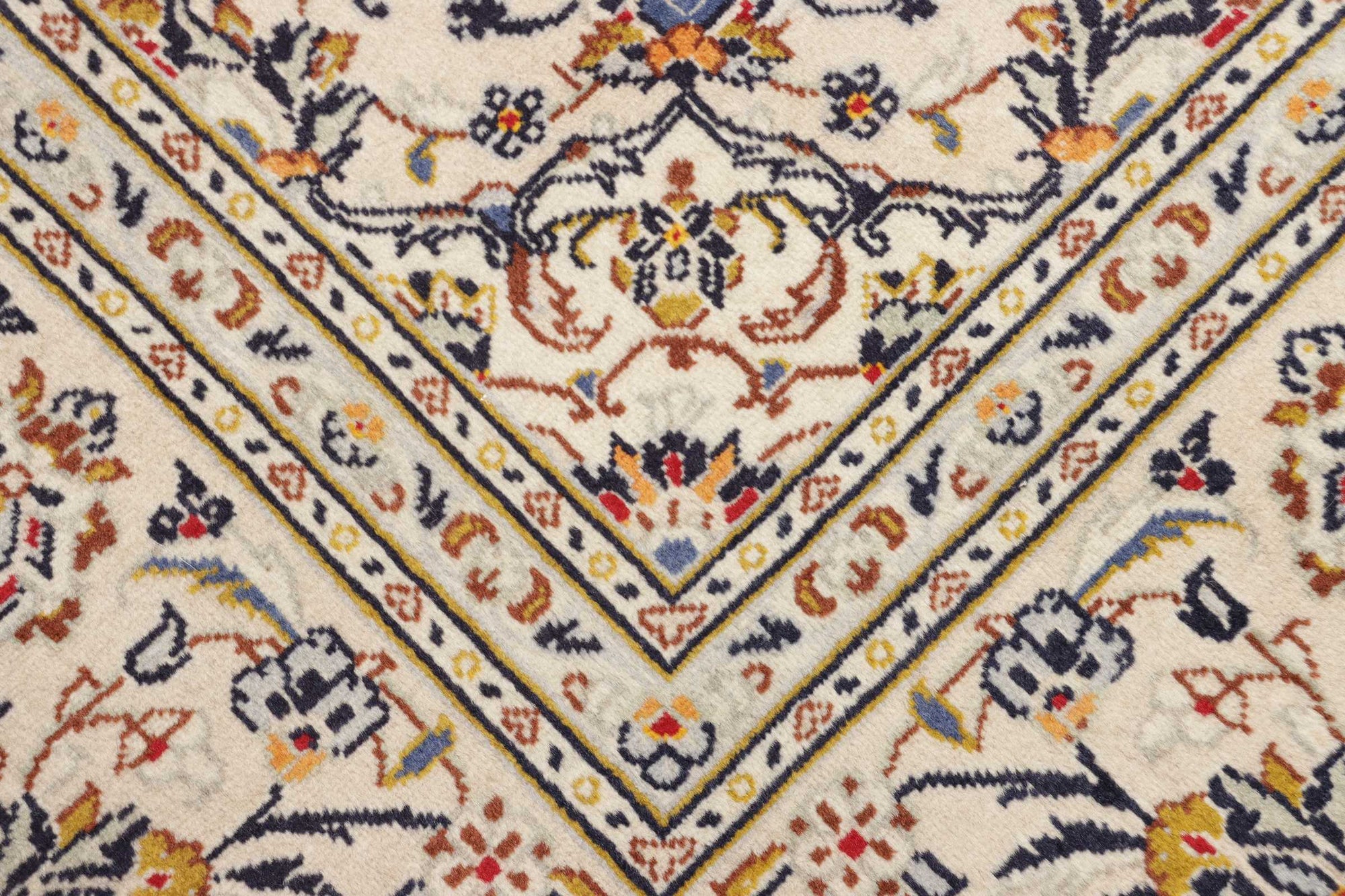 Kashan 196 x 287 cm