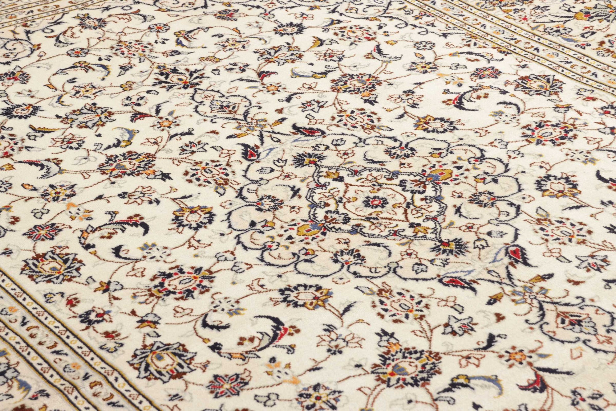 Kashan 196 x 287 cm