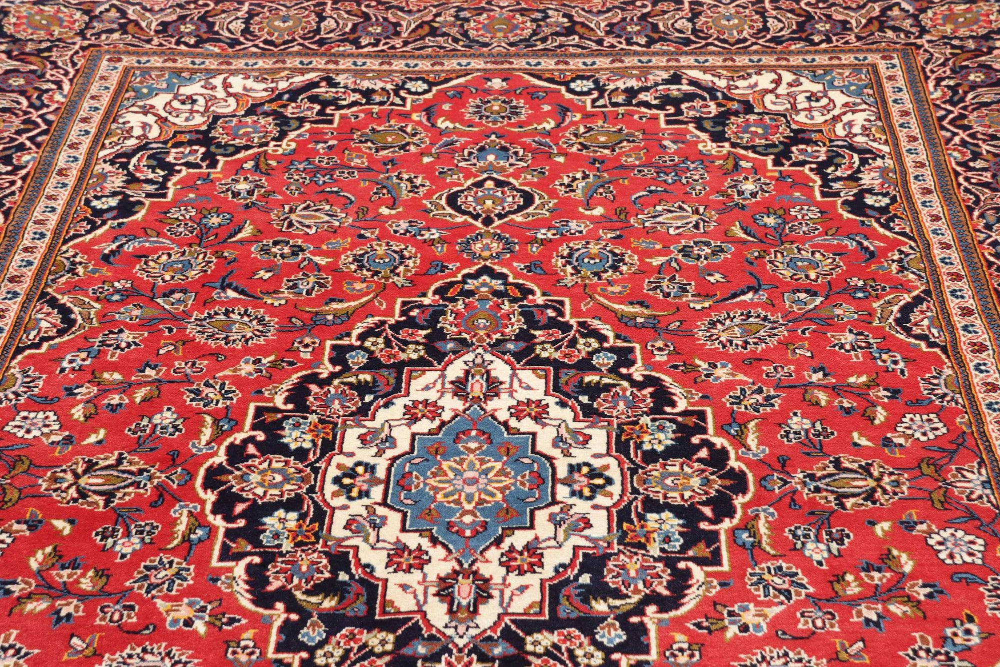 Perzisch vloerkleed Kashan 194 x 295