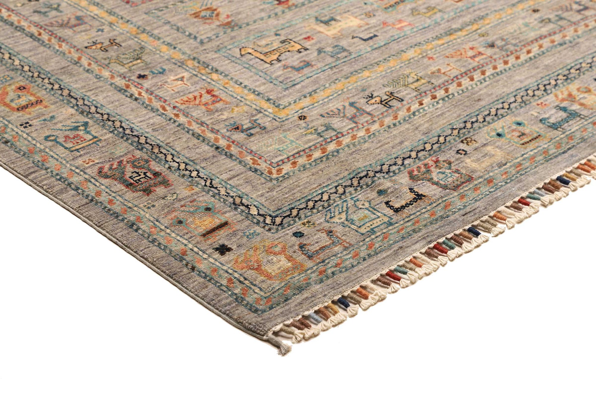 Shasavan  248 x 306 cm