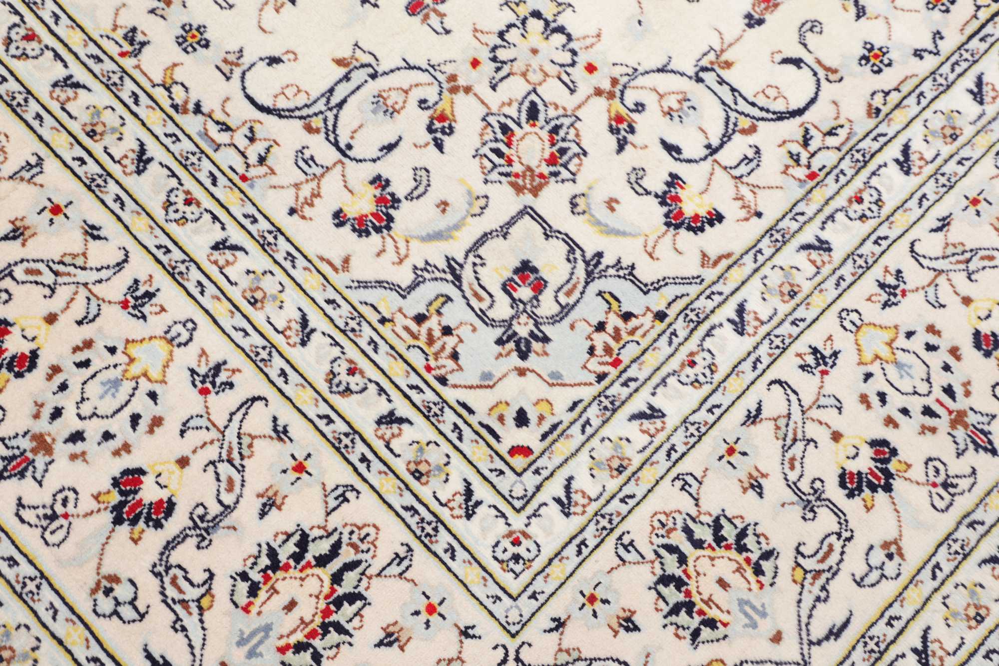 Kashan  197 x 296 cm