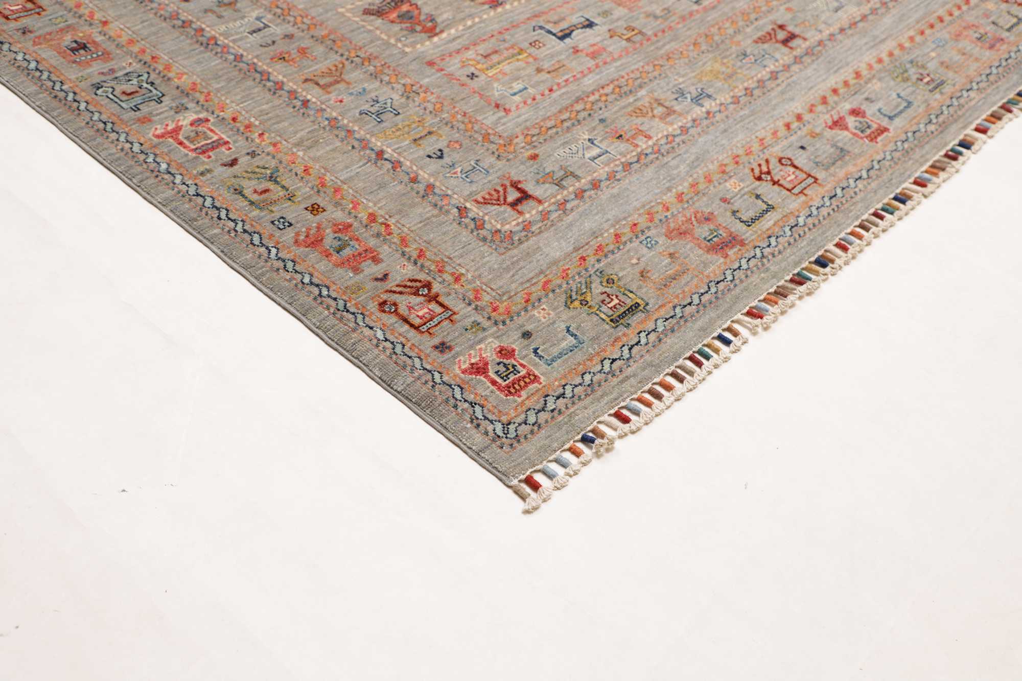 Shasavan 200 x 297 cm