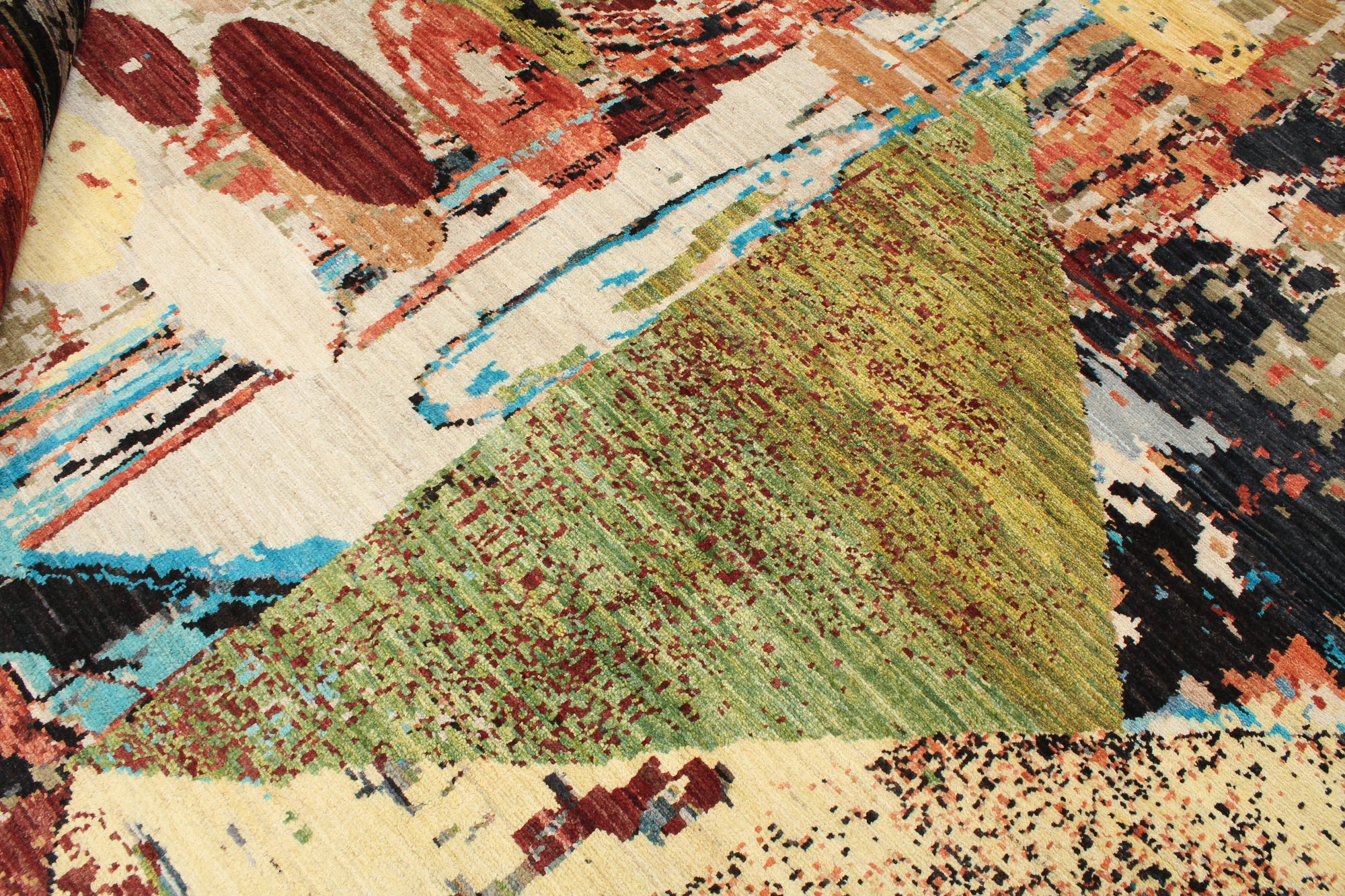 Gravity  248 x 341 cm
