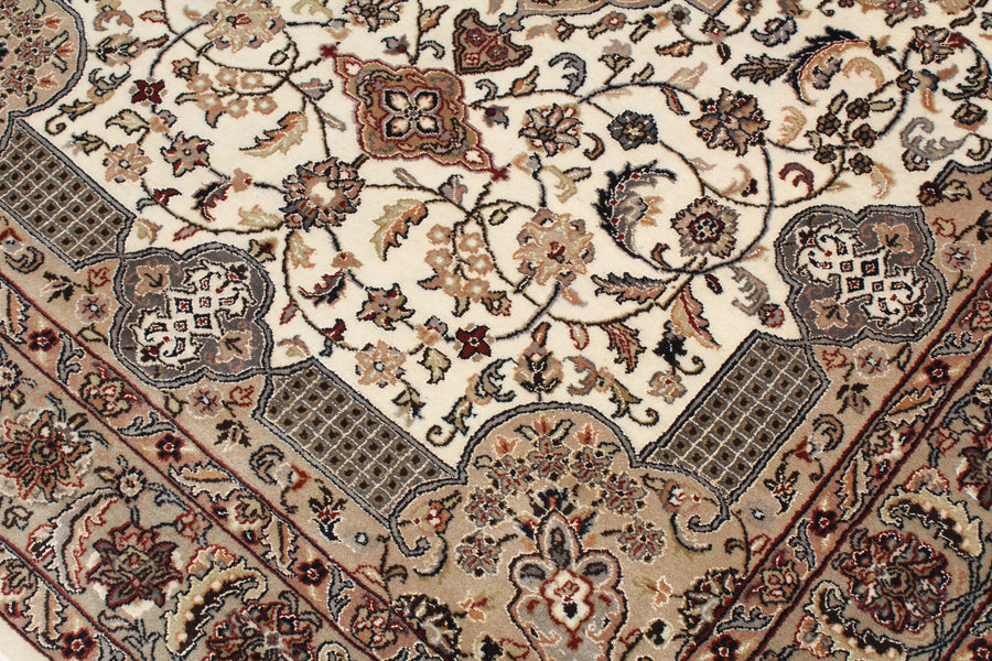 Perzisch vloerkleed Nain <br>168 x 242 cm