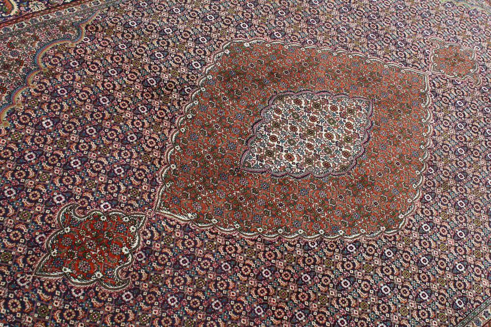 Tabriz 200 x 298 cm – detail